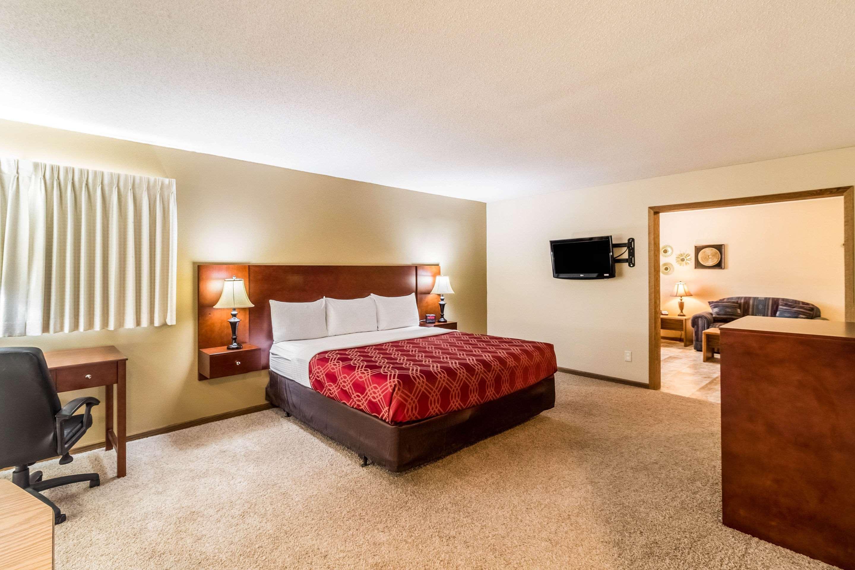 Econo Lodge - Valley City Bagian luar foto