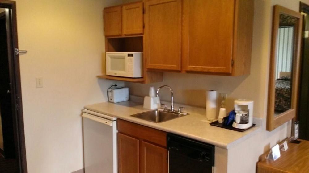 Econo Lodge - Valley City Bagian luar foto