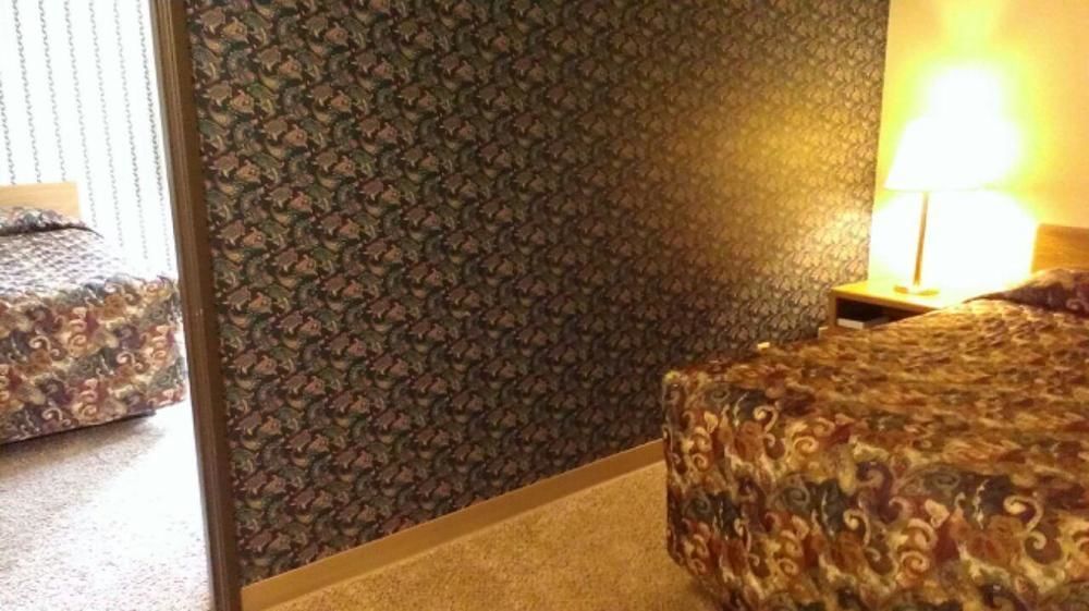 Econo Lodge - Valley City Bagian luar foto