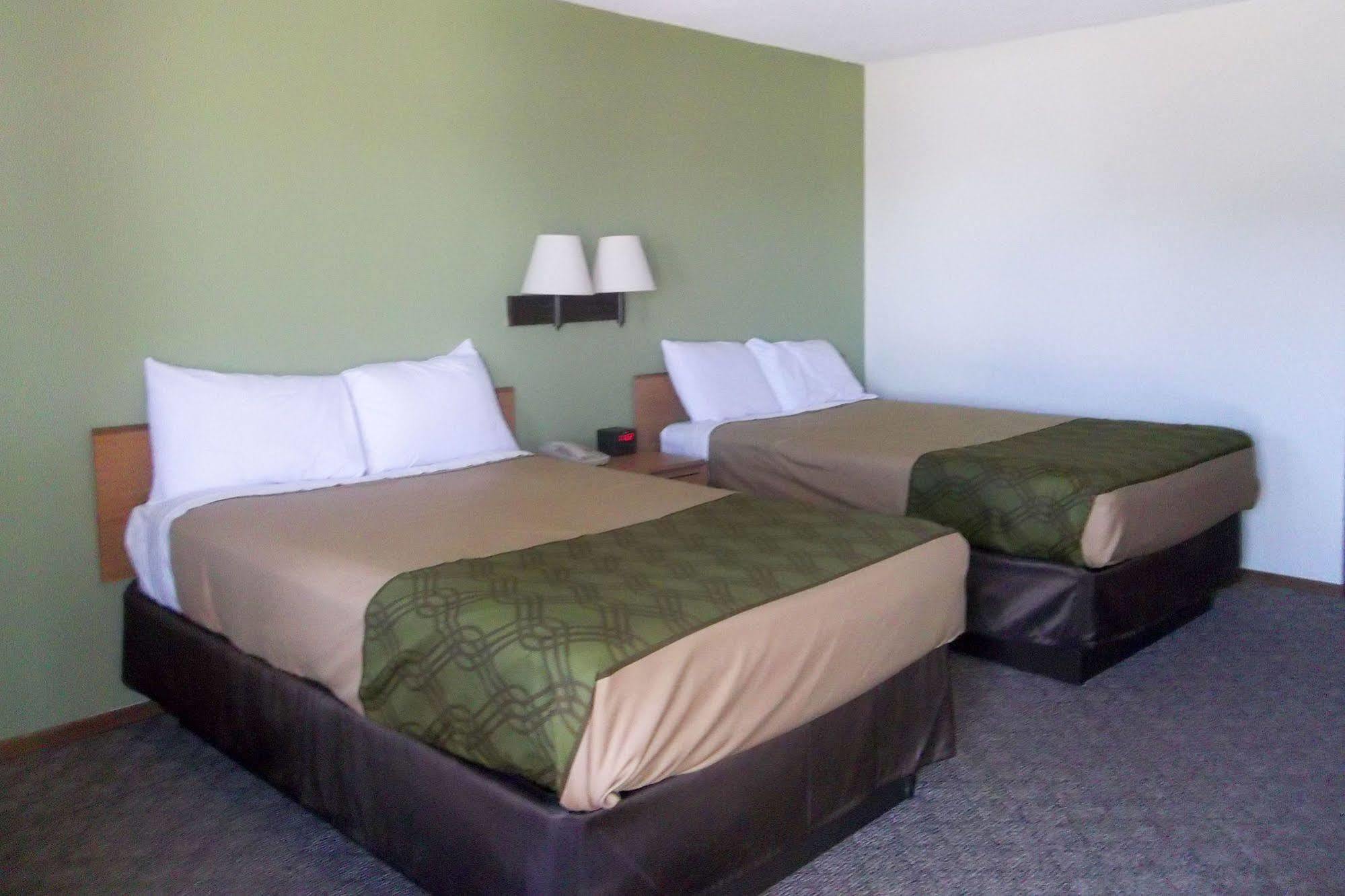 Econo Lodge - Valley City Bagian luar foto